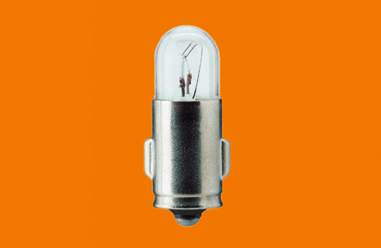 Lampa  24V 3W BA7s
