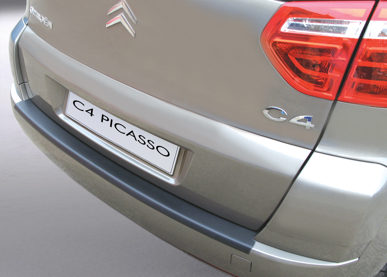 Takapuskurin kolhusuoja Citroen C4 Picasso 06-13