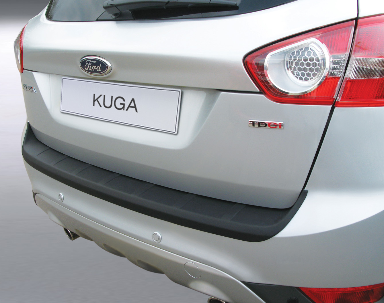 Takapuskurin kolhusuoja Ford Kuga 2008-2012