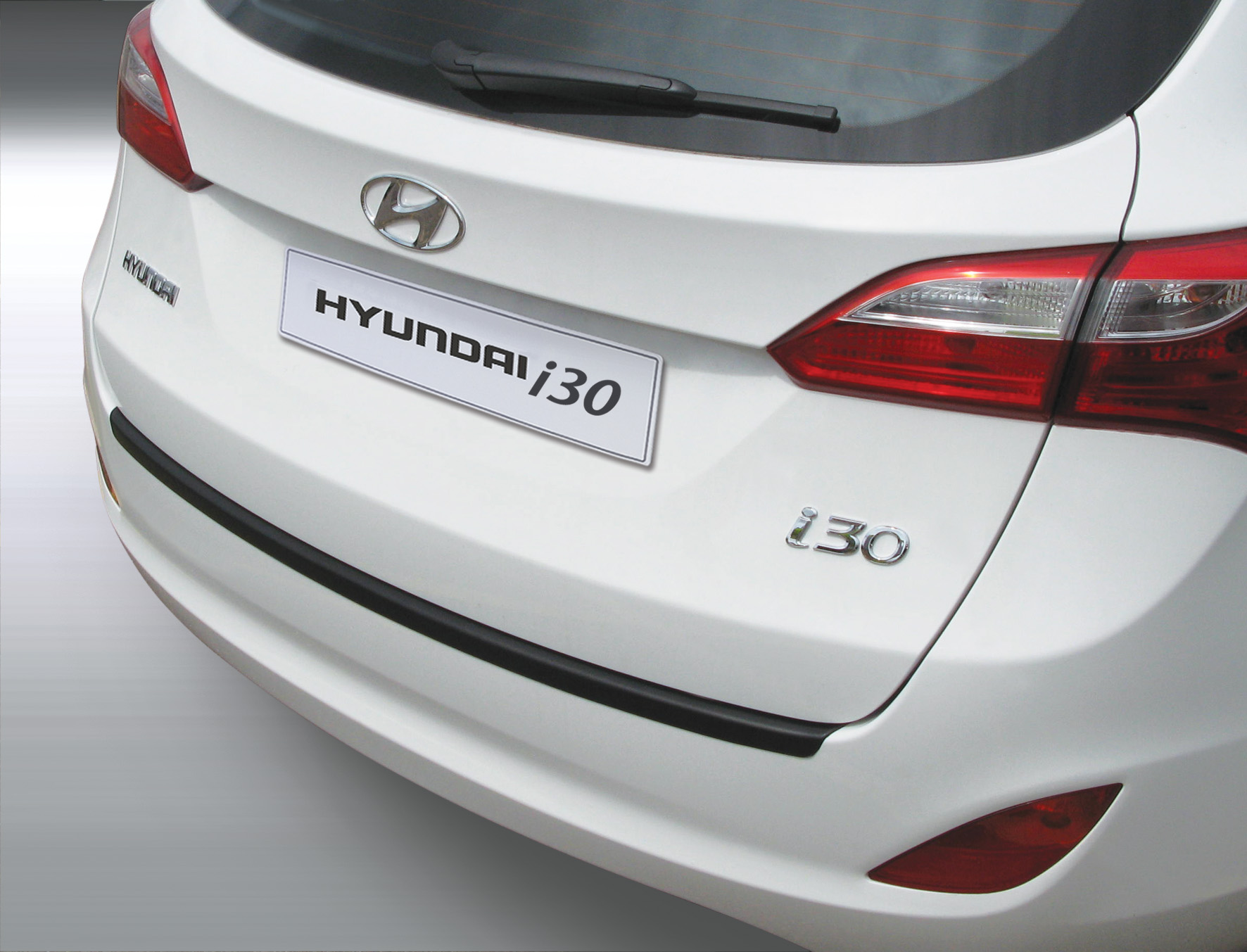 Takapuskurin kolhusuoja Hyundai i30 Estate 7/2012-