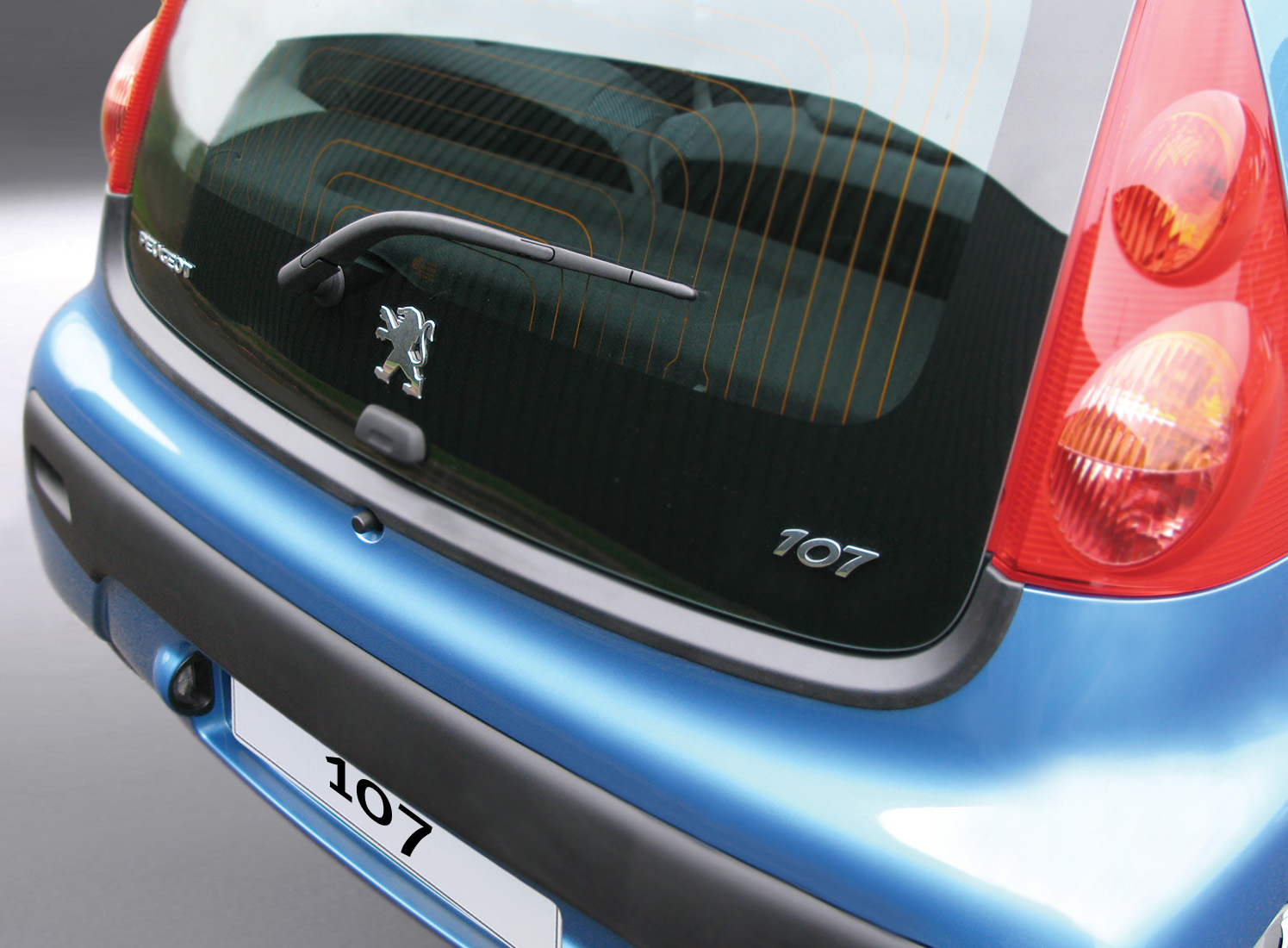 Takapuskurin kolhusuoja Peugeot 107 3/5d 3/2005-