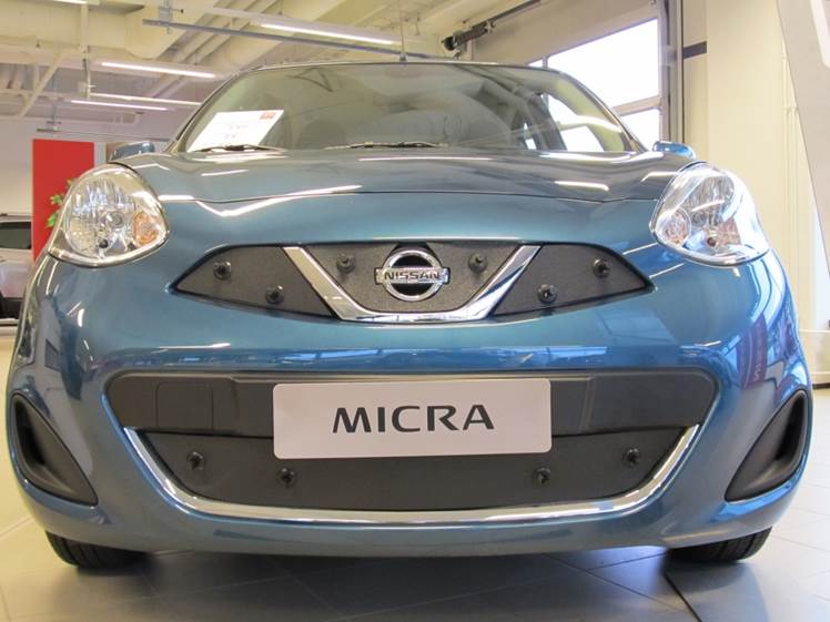 Maskisuoja Nissan Micra 2012- (Kopio)