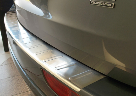 Takapuskurin kolhusuoja Audi Q5 08-16,Rosteri