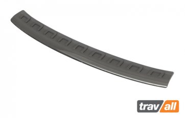 Takapuskurin kolhusuoja Ford Focus 3/5-ov 2004-11, muovia