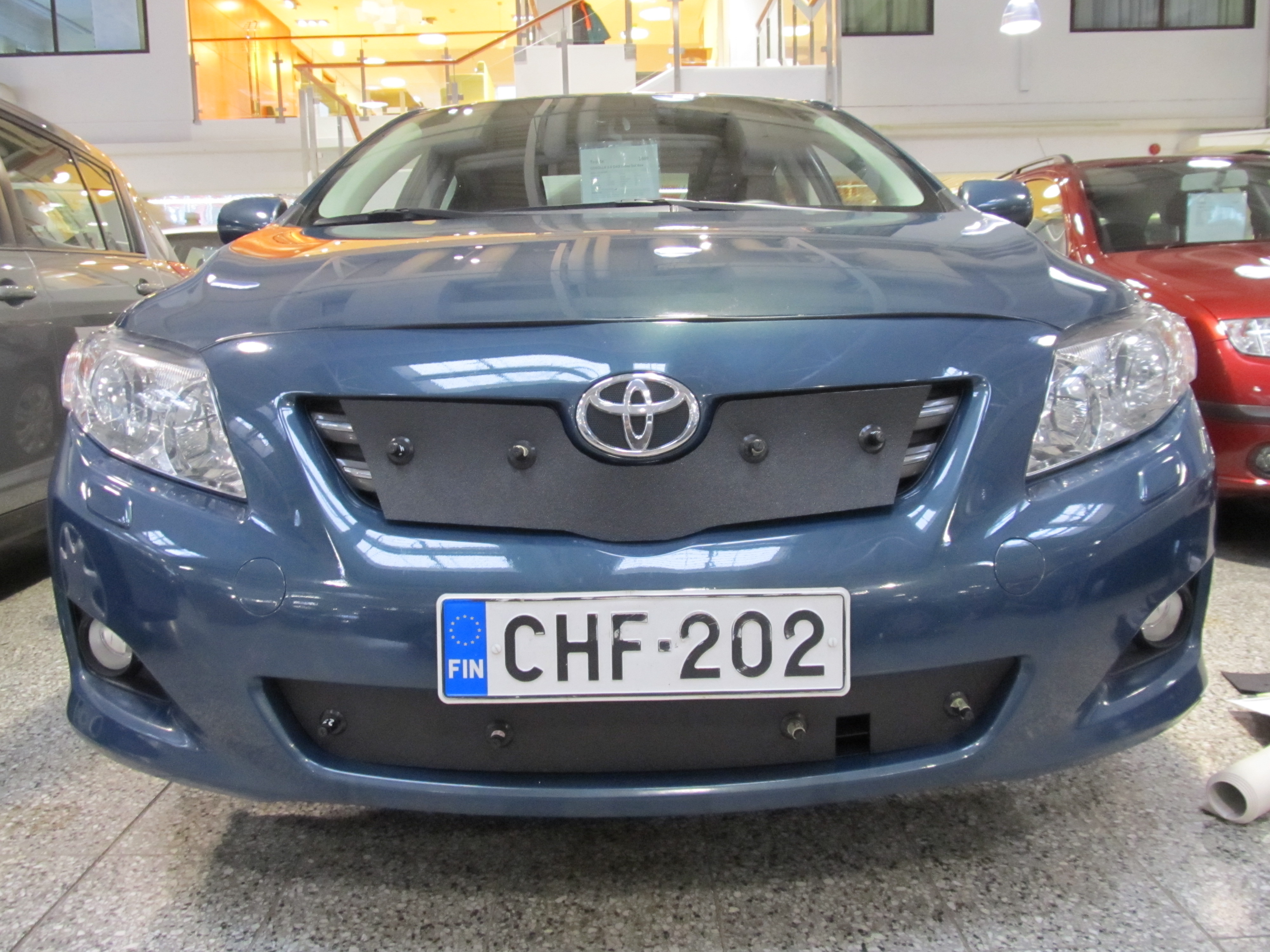 Maskisuoja Toyota Corolla 07-10