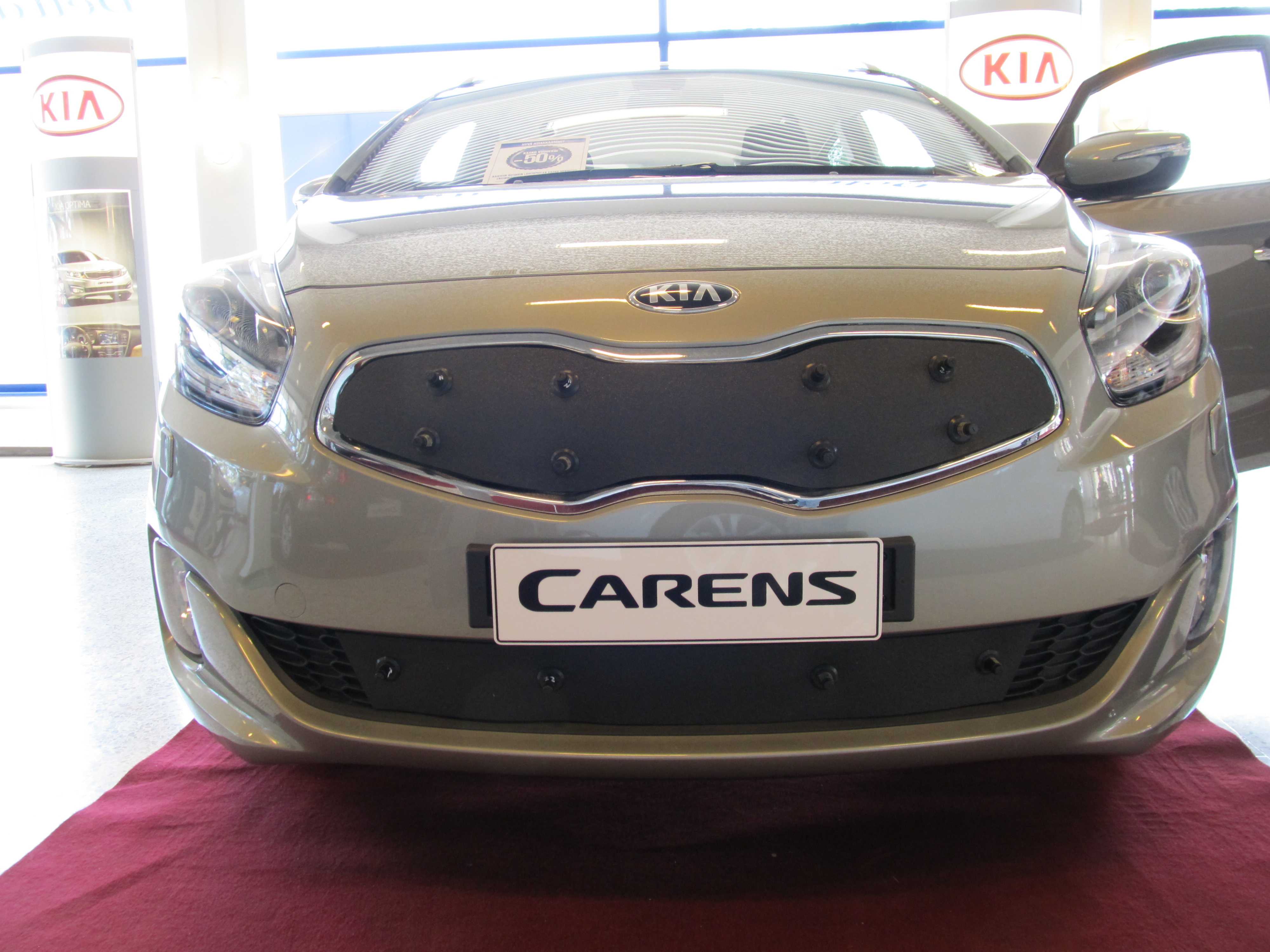 Maskisuoja Kia Carens 2013-2016