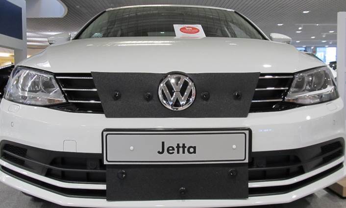 Maskisuoja Volkswagen Jetta 2015- (Kopio)