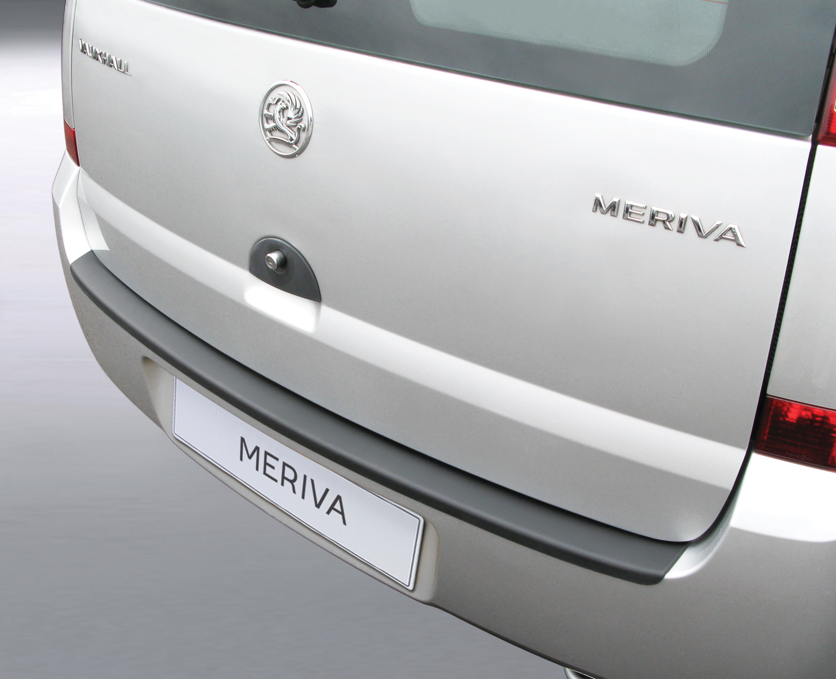 Takapuskurin kolhusuoja Opel Meriva A 3/2003-5/2010 (EI OPC)
