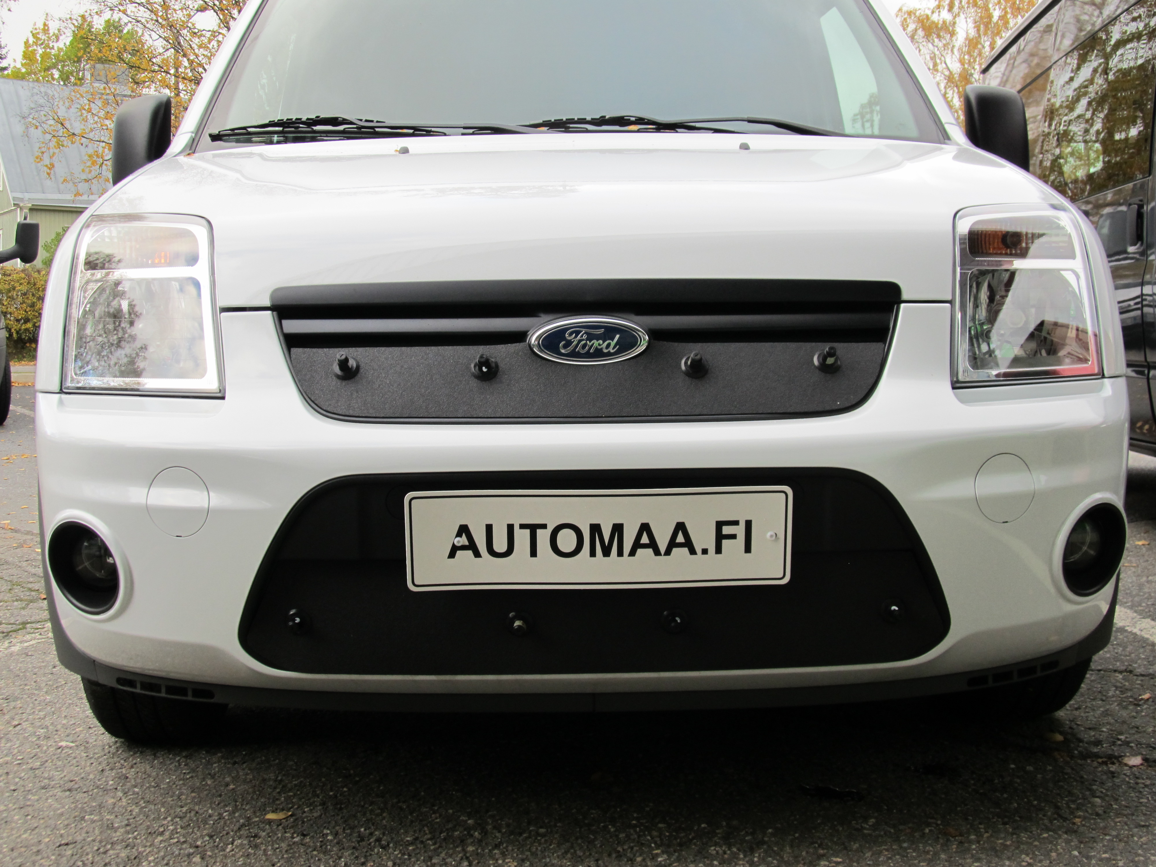 Maskisuoja Ford Transit Connect 2009-2013