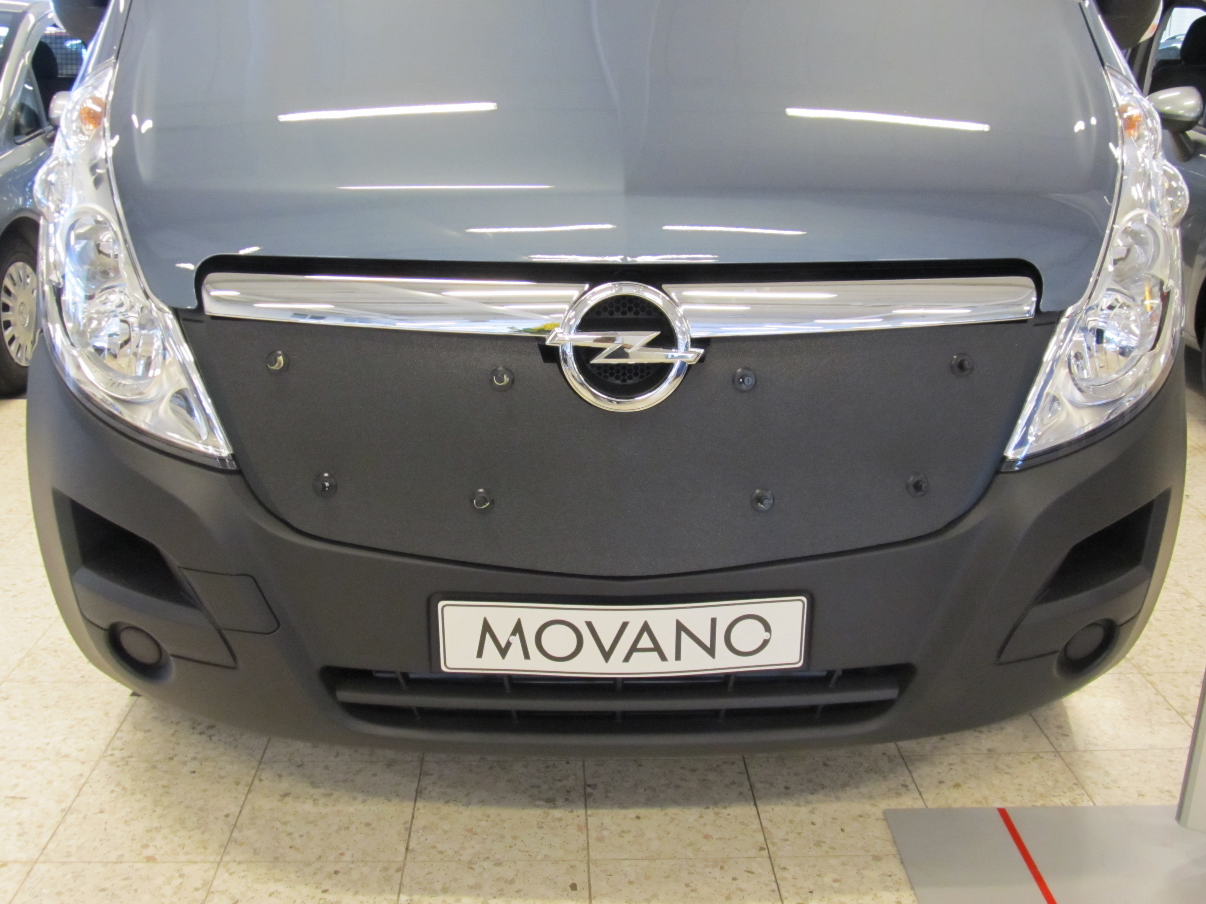 Maskisuoja Opel Movano 2011-