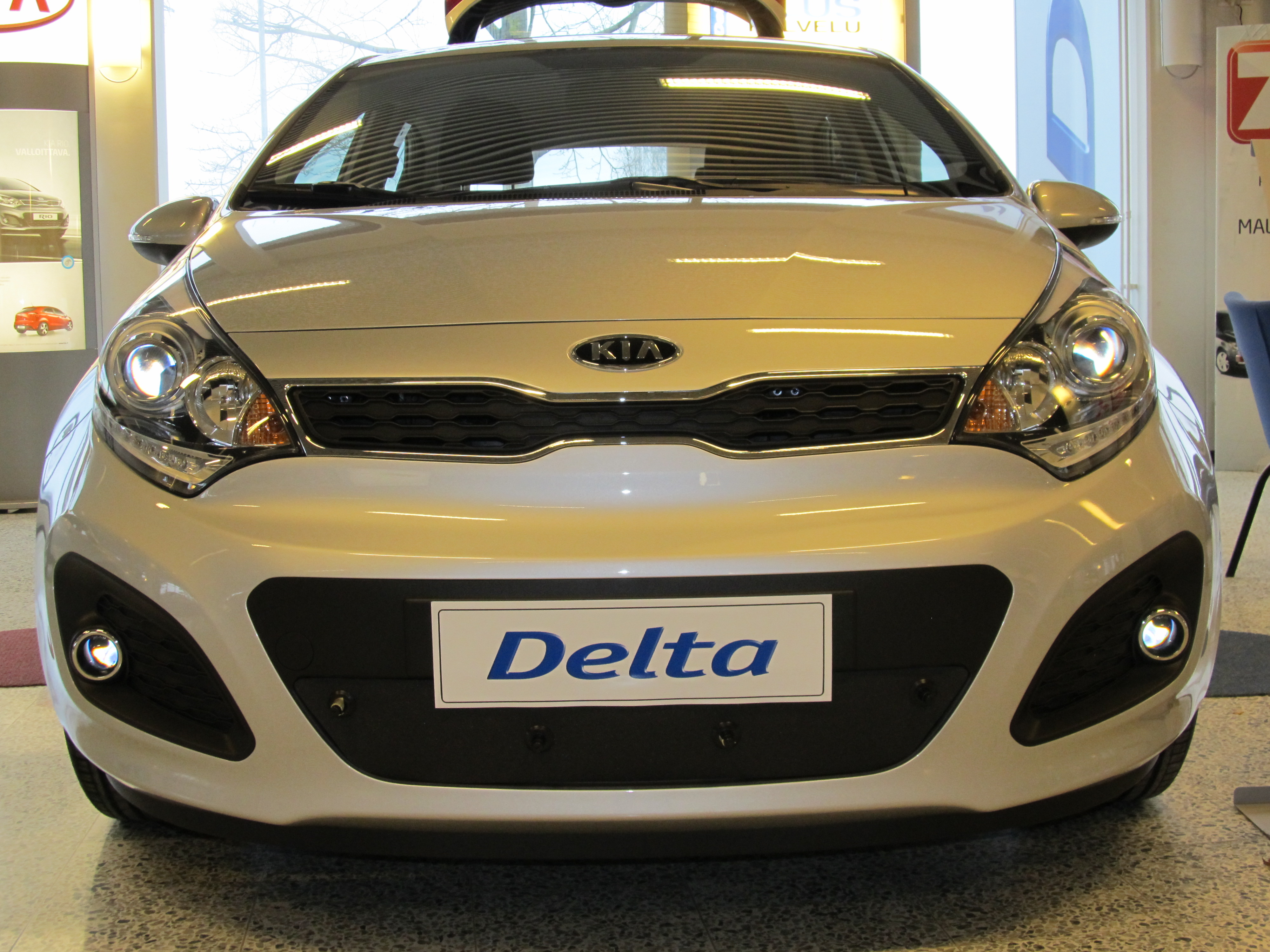 Maskisuoja Kia Rio 2011-